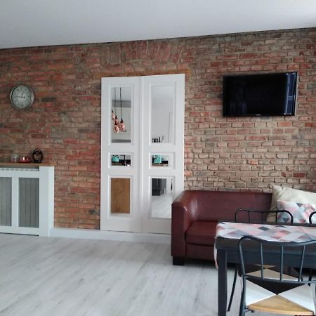 Apartament W Kamienicy Przy Plantach Kaliszki Екстериор снимка