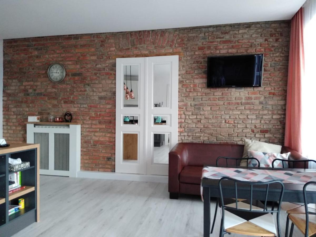 Apartament W Kamienicy Przy Plantach Kaliszki Екстериор снимка