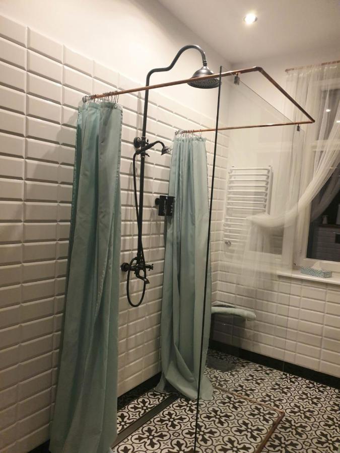 Apartament W Kamienicy Przy Plantach Kaliszki Екстериор снимка