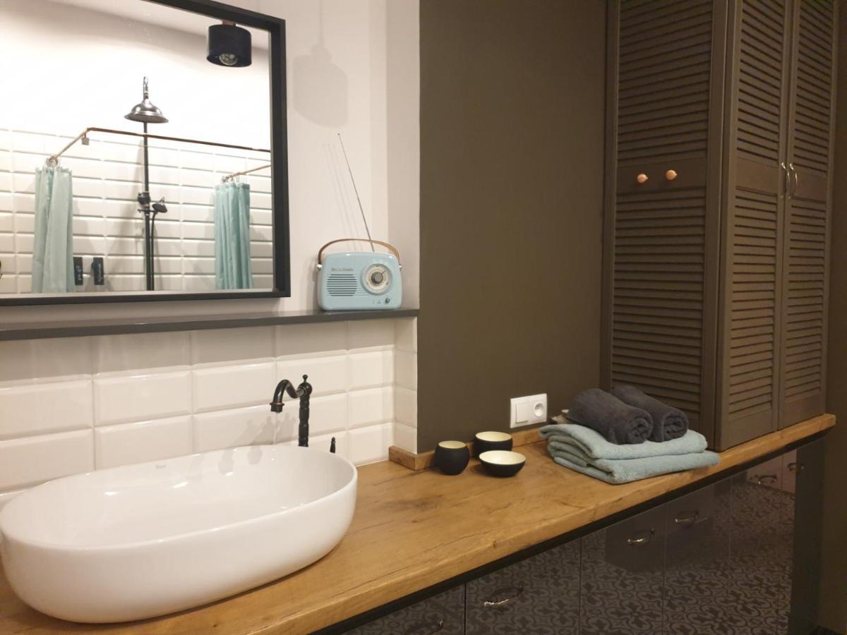 Apartament W Kamienicy Przy Plantach Kaliszki Екстериор снимка